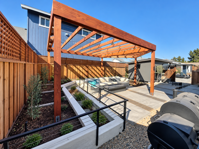 Custom Contemporary Backyard Pergola